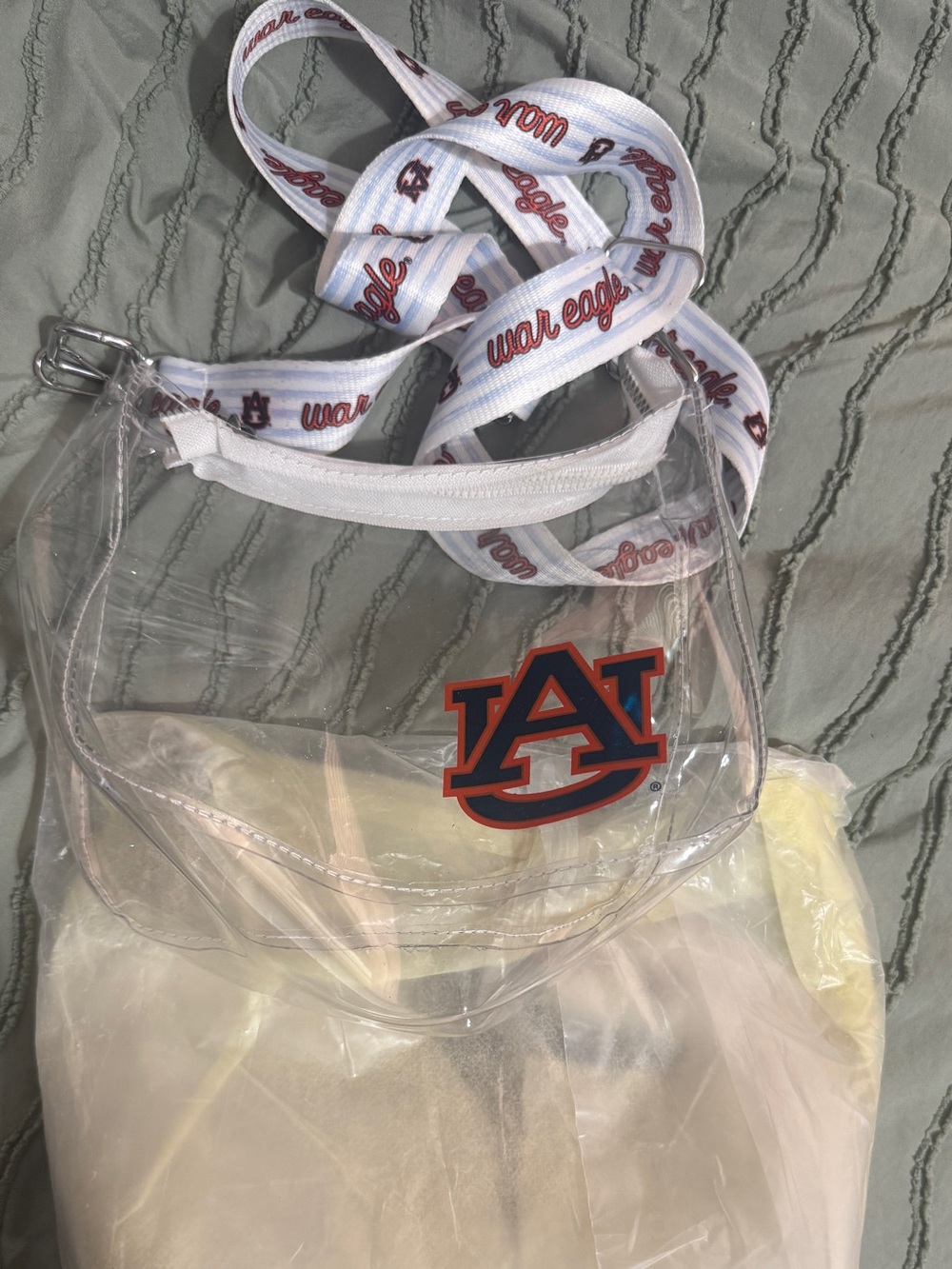 Clear stadium Gameday Auburn football logo purse crossbody 
Brand new with tags